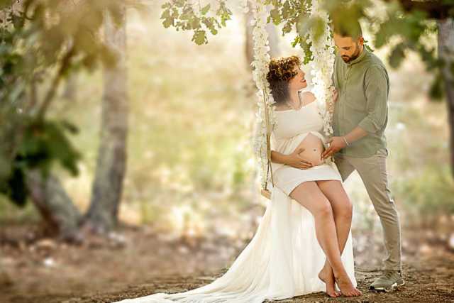 "Pregnancy" e "newborn": quando dal fotografo ci finiscono pancioni e neonati